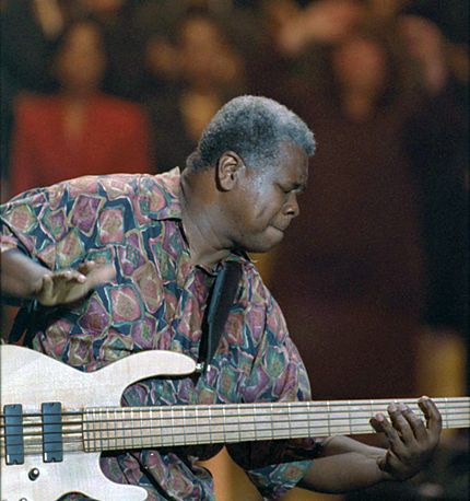 Abraham Laboriel, bass guitar, USA
